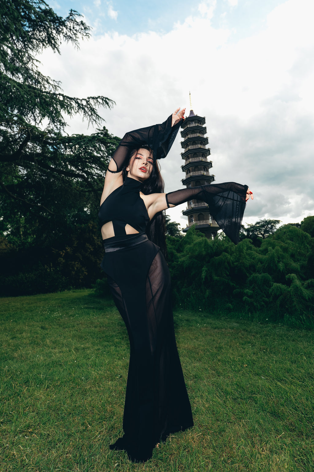 Komorebi Noir Veil Skirt