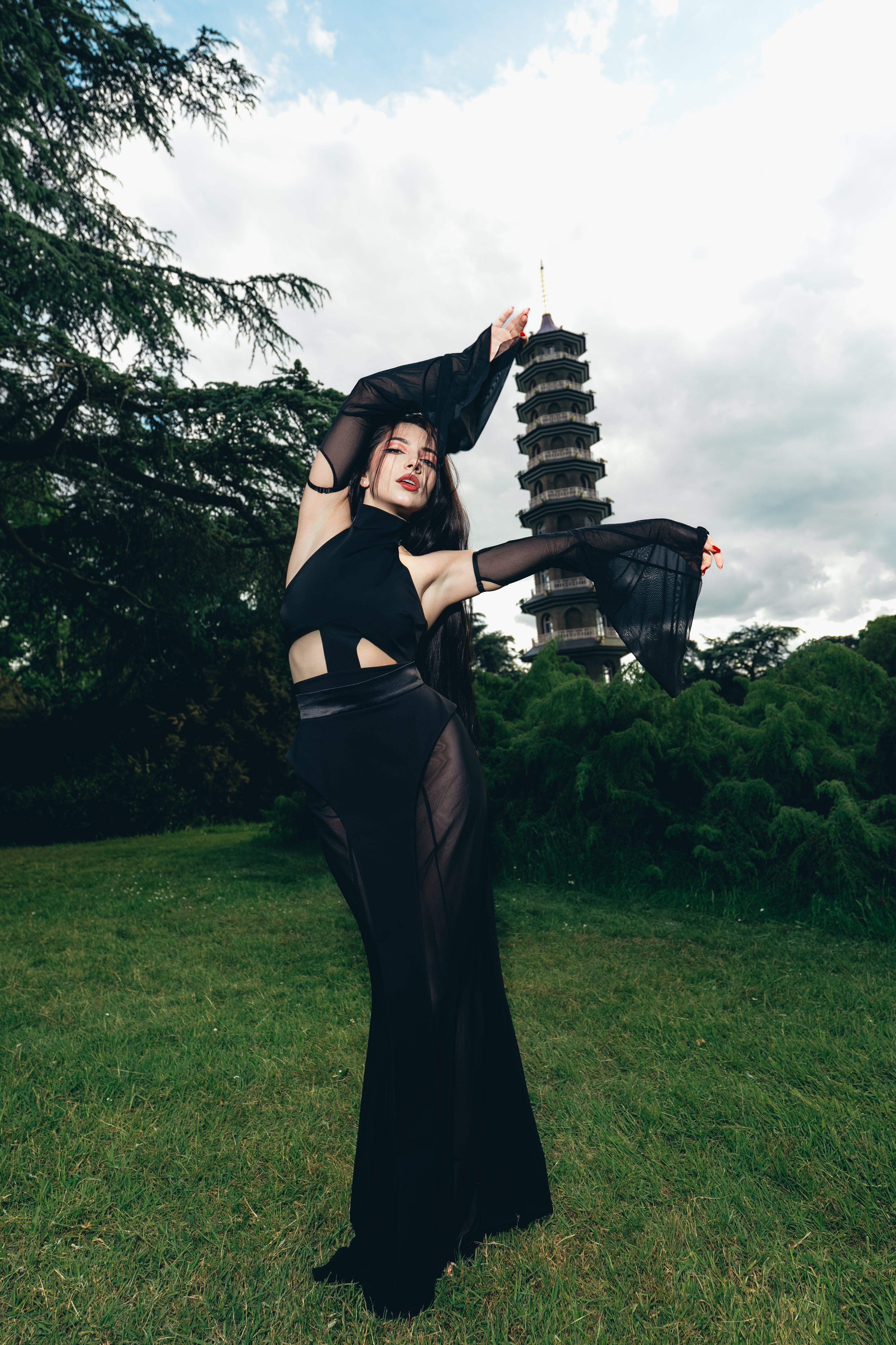 Komorebi Noir Veil Skirt