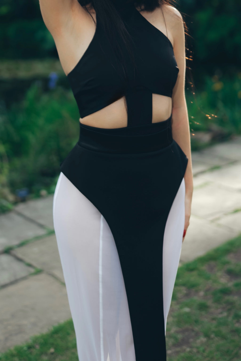 Komorebi Belted Overlay