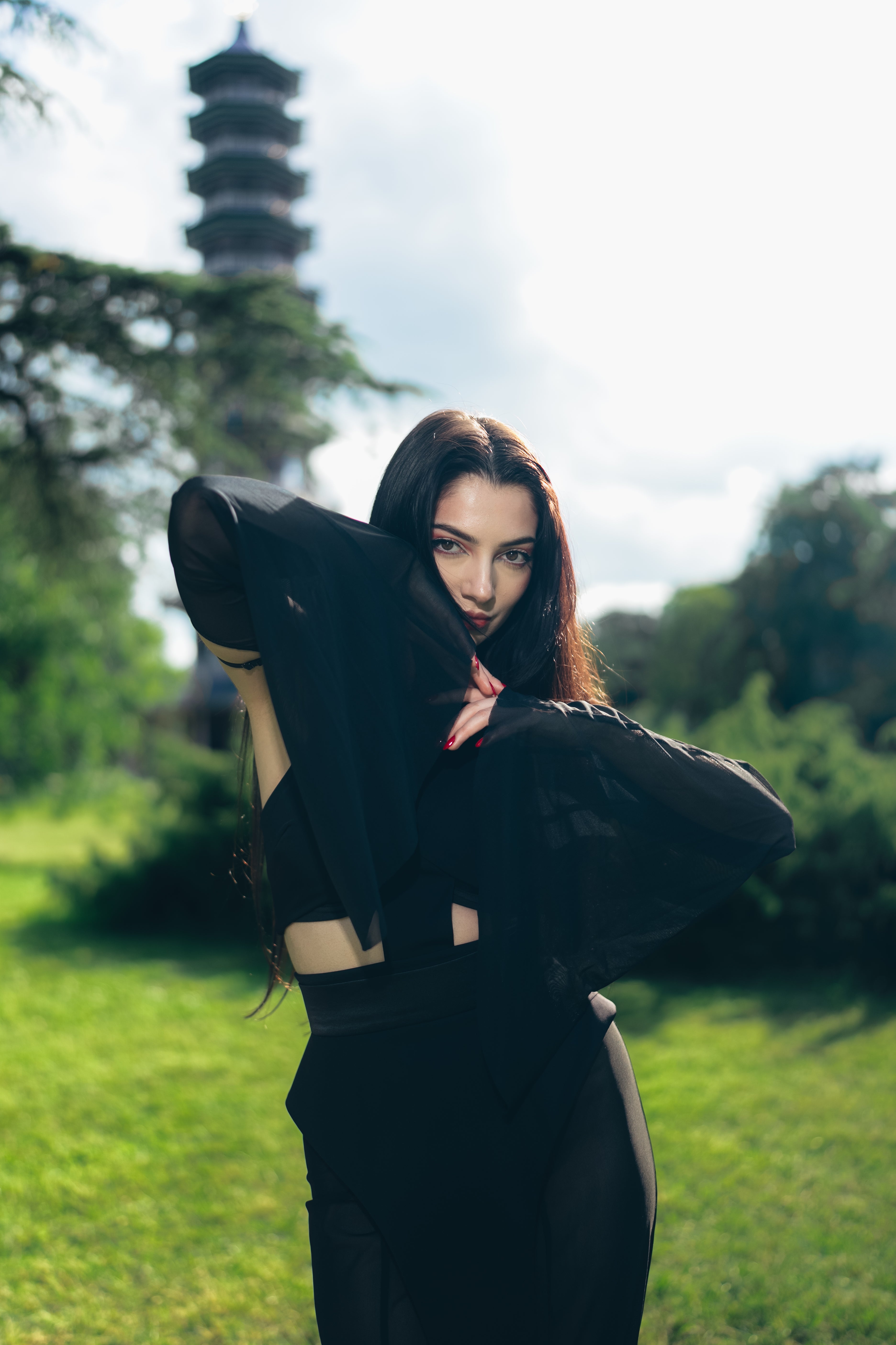Komorebi Shadow Sleeves