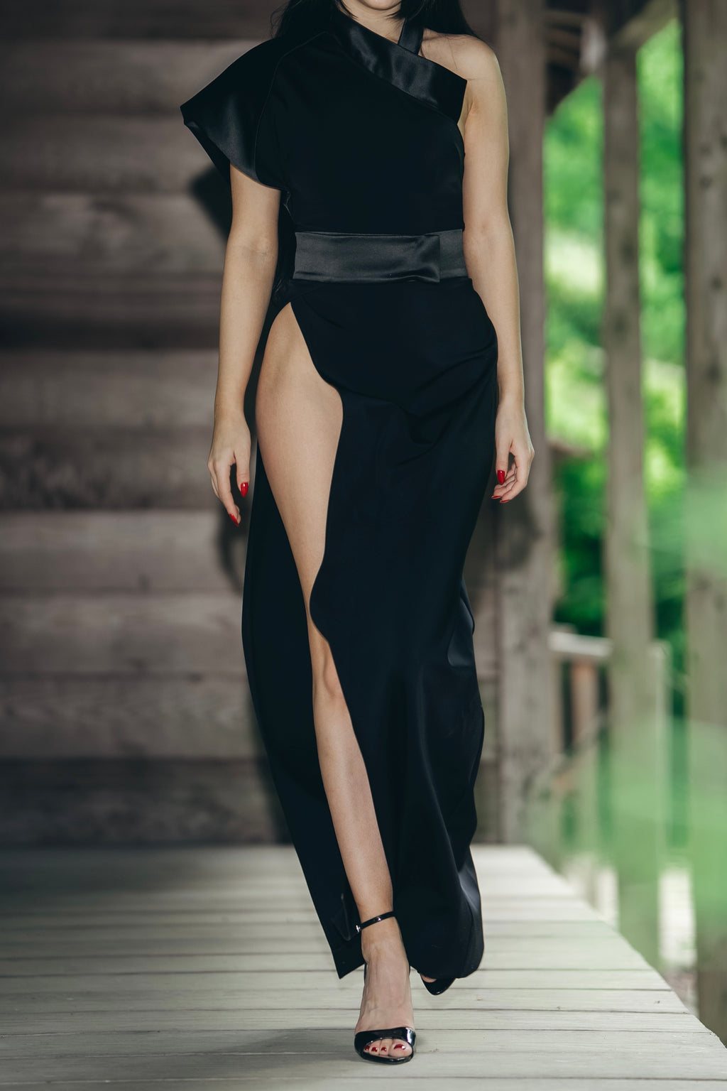 Kagami Midnight Armour Slit Skirt