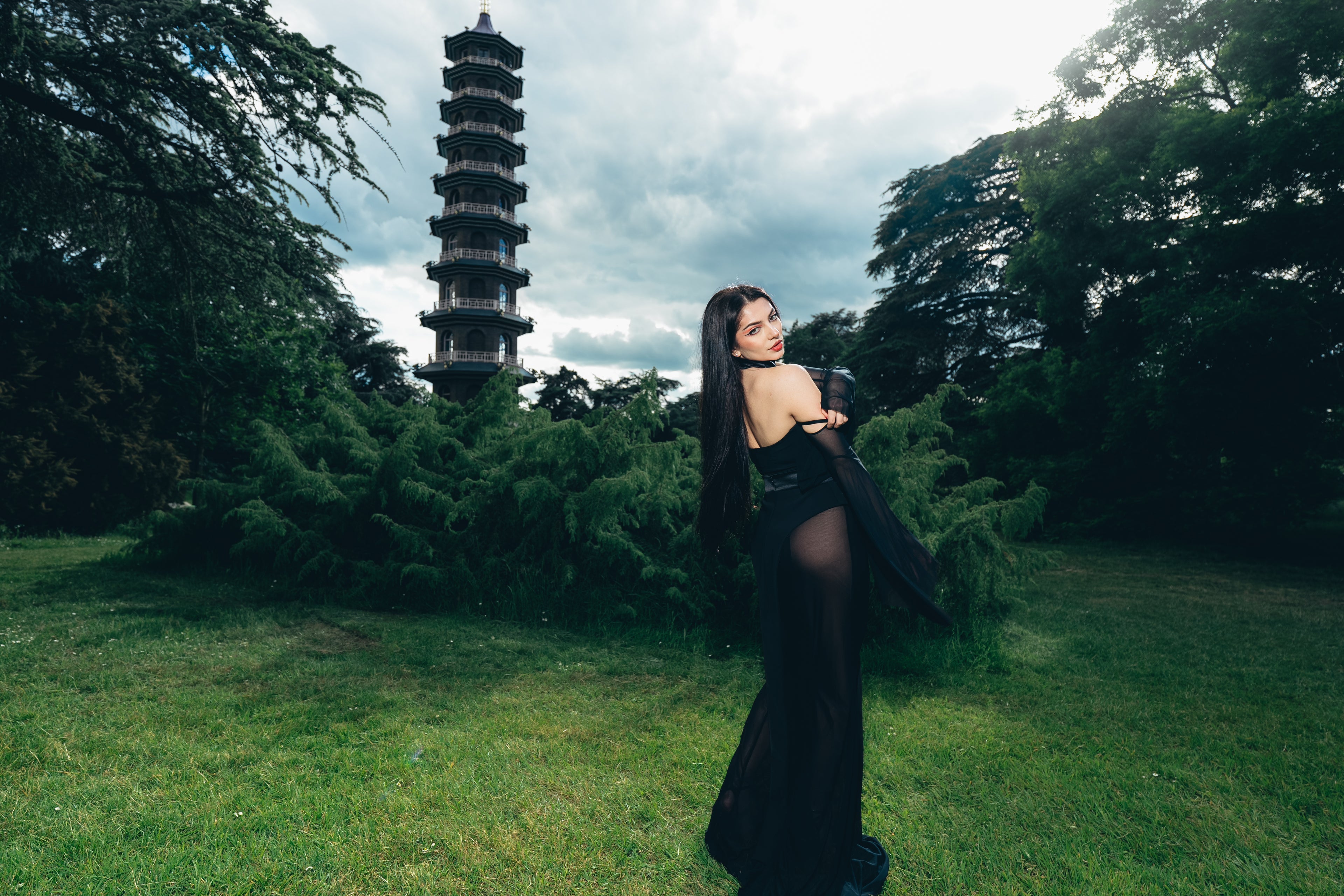 Komorebi Black Veil Skirt